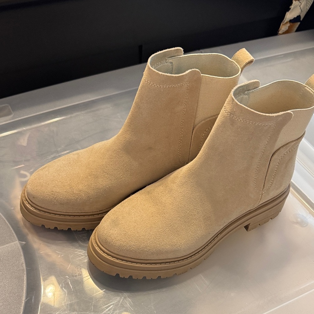 Steve Madden Beige Suede Ankle Booties - Picture 3 of 5